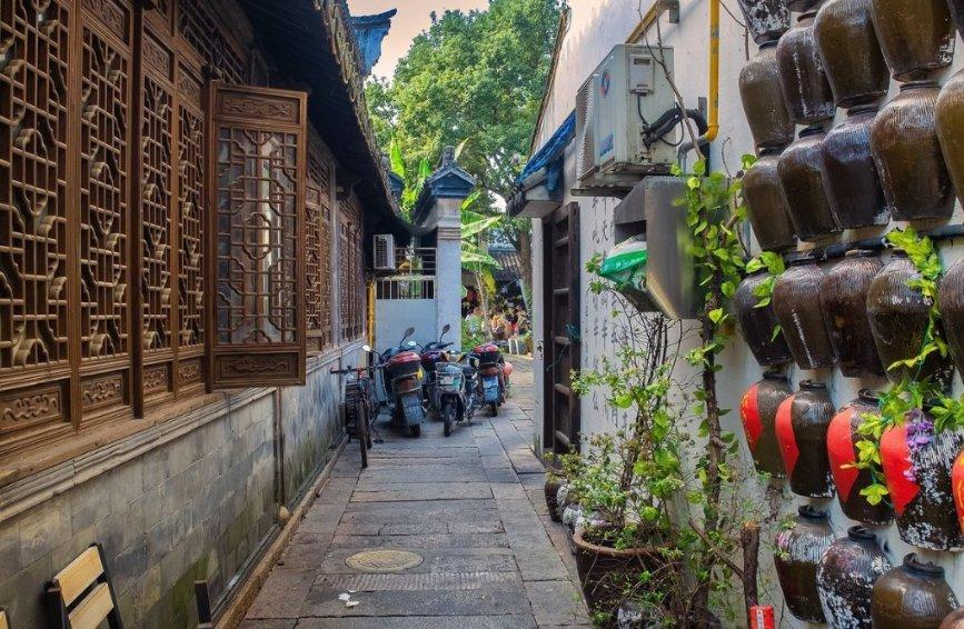 新年伊始,部分地区养老金、医保、工资迎来好消息,你能受益吗?